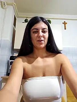 Snapshot of NathalieDream chatting on September 2025 06:57:02 AM NathalieDream online show from September 2025 06:57:02 AM