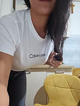 Snapshot of NathalieDream chatting on September 2025 11:36:01 AM NathalieDream online show from September 2025 11:36:01 AM