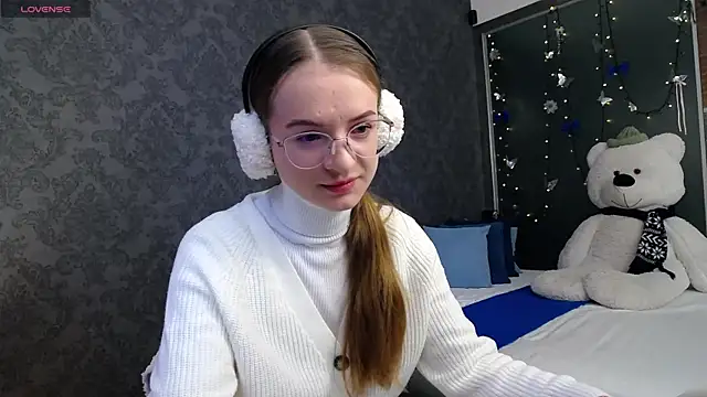 Snapshot of KateJonson chatting on November 2025 07:42:02 AM KateJonson online show from November 2025 07:42:02 AM