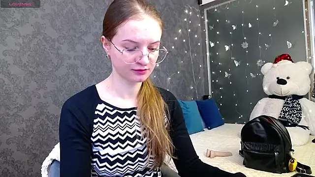 Snapshot of KateJonson chatting on January 2026 08:41:01 AM KateJonson online show from January 2026 08:41:01 AM