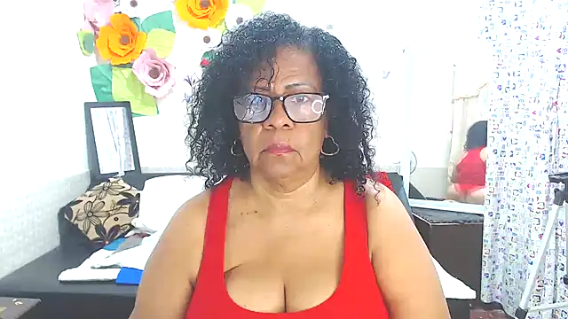 Yayis-hot-sexyw online show from February 2025 08:33:02 PM