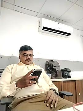 Desi Londa 143 online show from April 2026 06:19:01 AM