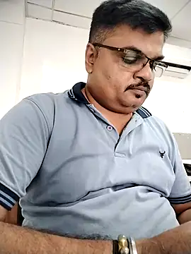 Desi Londa 143 online show from May 2026 08:52:01 AM