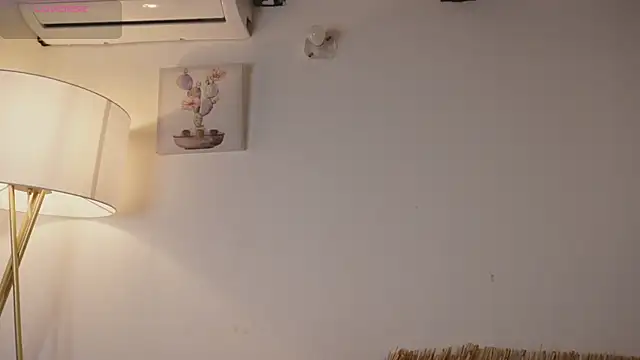 bunnycuteshy online show from May 2026 12:57:02 PM