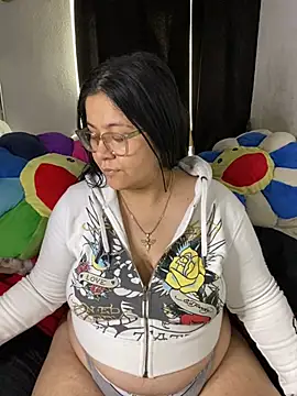 MsConejitaa online show from June 2026 04:12:02 PM