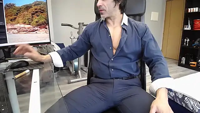 samricci21 online show from December 2025 09:37:02 AM