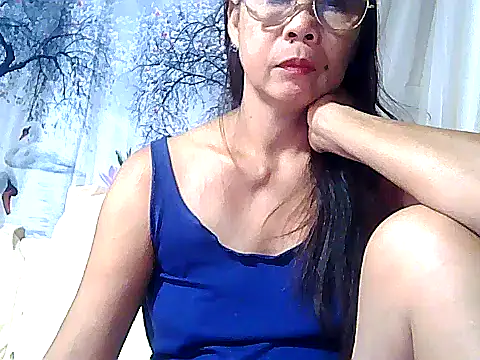 urwife tobe online show from September 2025 01:02:02 PM