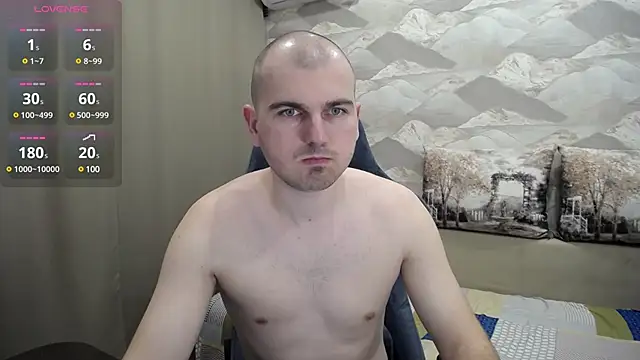 SerzhKorol1 online show from March 2025 11:56:01 AM