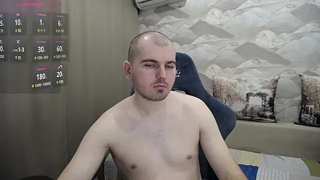 SerzhKorol1 online show from March 2025 09:33:02 AM