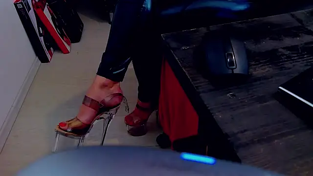 DommeBellatrix online show from January 2025 09:43:02 AM