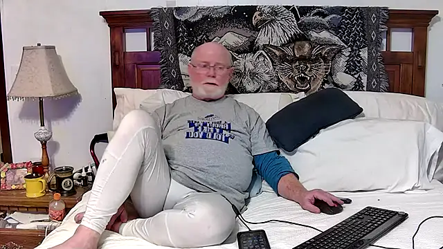 Snapshot of bigspike1960 chatting on February 2026 11:19:02 PM bigspike1960 online show from February 2026 11:19:02 PM