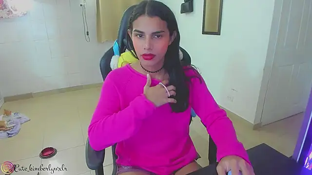 Snapshot of Kim_Wexler chatting on February 2025 05:54:02 AM Kim Wexler online show from February 2025 05:54:02 AM