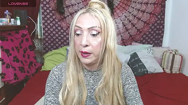 elena evans online show from March 2025 08:32:02 PM