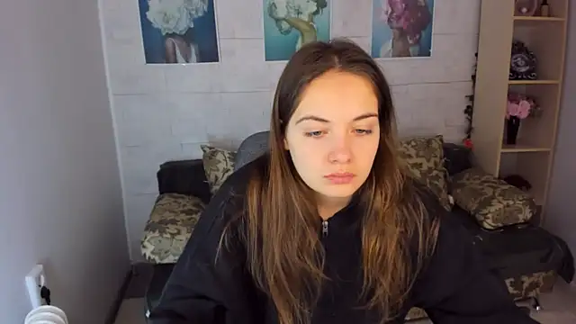 KristinaLoison online show from January 2025 04:13:01 PM