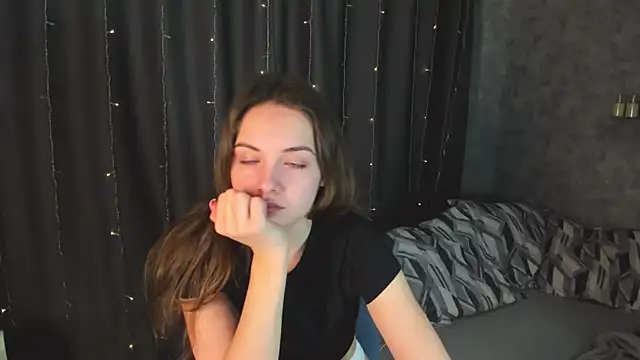 KristinaLoison online show from February 2025 03:14:02 PM