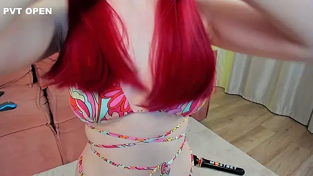 hlopushkahouse online show from December 2024 04:27:02 PM