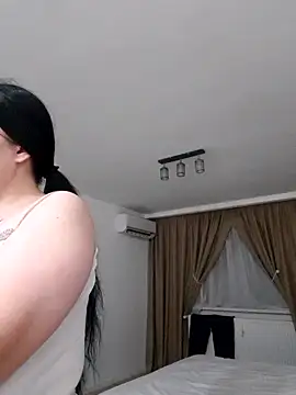 Snapshot of Mary_Hot_ chatting on January 2026 07:17:01 PM Mary Hot online show from January 2026 07:17:01 PM