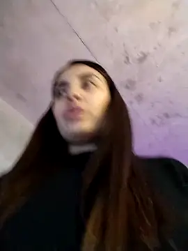 Snapshot of aisha_es chatting on March 2025 06:21:02 PM aisha es online show from March 2025 06:21:02 PM