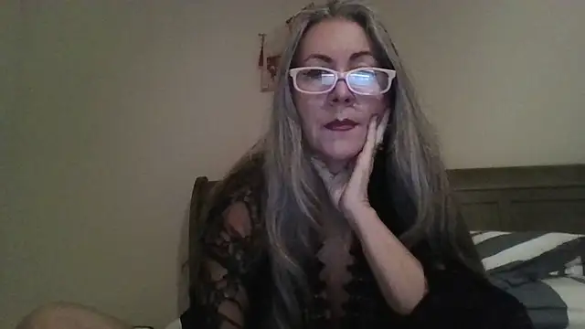 EvaRobinson online show from December 2024 03:58:02 AM