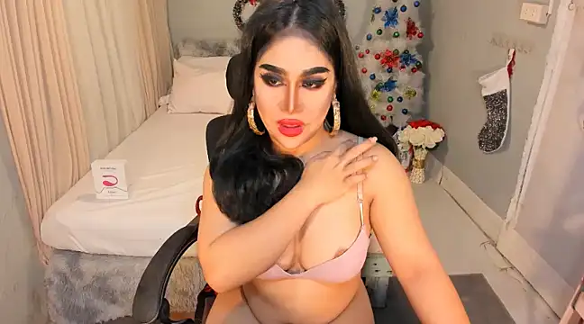 RavennaMiller online show from December 2024 12:23:02 PM