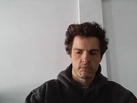 HeteroOli online show from May 2026 08:55:02 AM