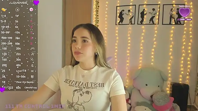 Snapshot of ShelbyHagen chatting on October 2025 07:10:02 PM ShelbyHagen online show from October 2025 07:10:02 PM