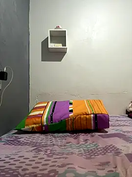 Snapshot of laisviana21 chatting on October 2025 06:54:01 PM laisviana21 online show from October 2025 06:54:01 PM