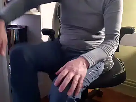 feathersify online show from November 2025 06:47:02 AM