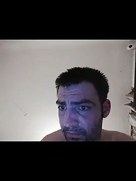 Snapshot of ThatGuyNextDoor1992 chatting on February 2026 12:38:01 AM ThatGuyNextDoor1992 online show from February 2026 12:38:01 AM