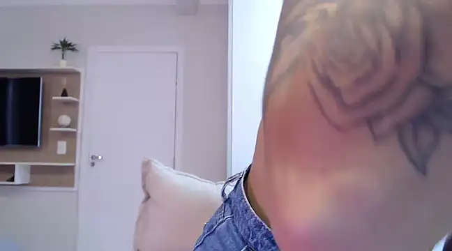 AliceStone19 online show from February 2025 05:33:01 PM