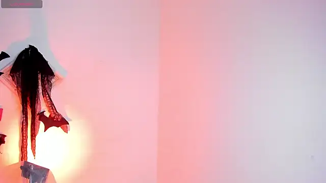 Snapshot of sophiaamethystt chatting on October 2025 09:02:01 PM sophiaamethystt online show from October 2025 09:02:01 PM