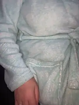 Snapshot of Agata-Anetta chatting on December 2025 05:31:02 PM Agata-Anetta online show from December 2025 05:31:02 PM