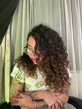 Samantha Bernardo online show from February 2026 03:10:01 AM