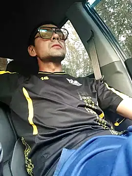 Eln1no69 online show from September 2025 03:46:02 PM