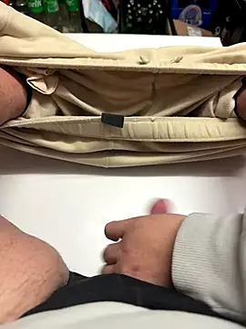 buri232 online show from November 2025 01:25:02 PM