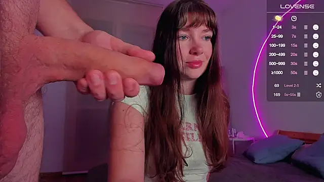 alicekaneky online show from October 2025 11:03:02 PM