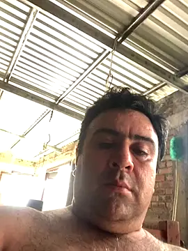 EmilianoGt online show from October 2025 02:04:01 PM