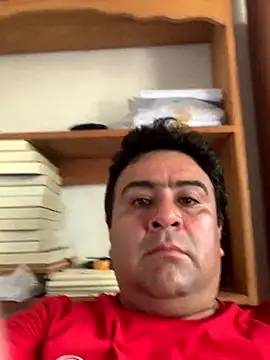 EmilianoGt online show from October 2025 09:17:02 PM