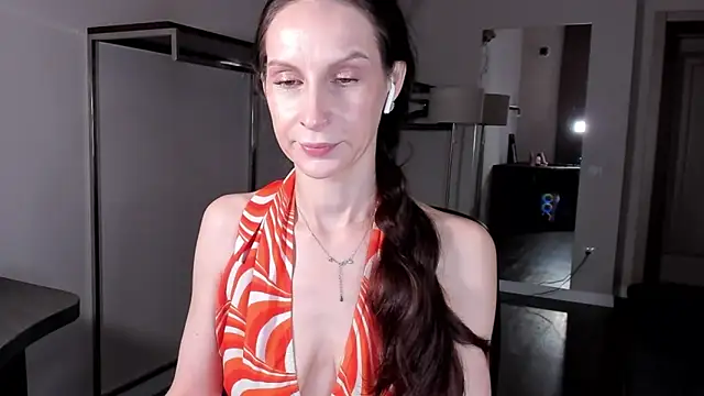 Mila Anders online show from January 2026 05:44:01 AM