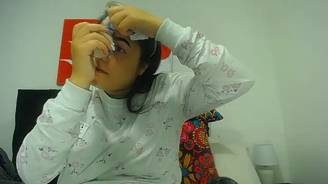 annie jones  online show from January 2025 01:41:02 PM