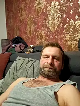 Snapshot of Mjn34 chatting on January 2025 06:17:02 PM Mjn34 online show from January 2025 06:17:02 PM