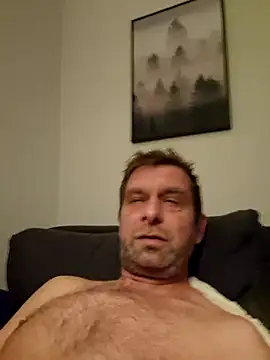 Snapshot of Mjn34 chatting on December 2025 06:19:01 AM Mjn34 online show from December 2025 06:19:01 AM