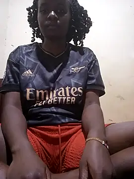 Snapshot of Sexxy_Bomboshell chatting on February 2026 08:18:01 PM Sexxy Bomboshell online show from February 2026 08:18:01 PM