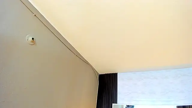 Linda4Petite online show from December 2025 06:13:02 PM