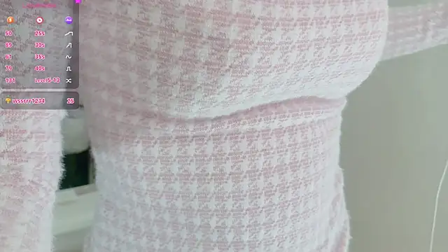 Snapshot of mirurun-08 chatting on January 2025 02:58:01 PM mirurun-08 online show from January 2025 02:58:01 PM