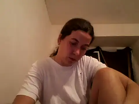 Snapshot of Tamilashaa chatting on December 2024 08:10:02 PM Tamilashaa online show from December 2024 08:10:02 PM