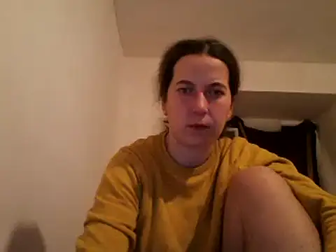 Snapshot of Tamilashaa chatting on December 2024 07:00:02 PM Tamilashaa online show from December 2024 07:00:02 PM