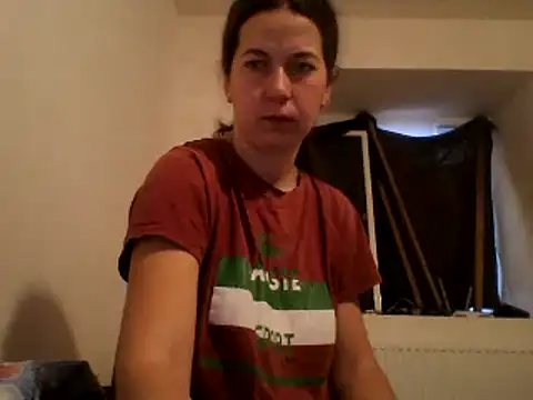 Snapshot of Tamilashaa chatting on January 2025 06:02:02 AM Tamilashaa online show from January 2025 06:02:02 AM