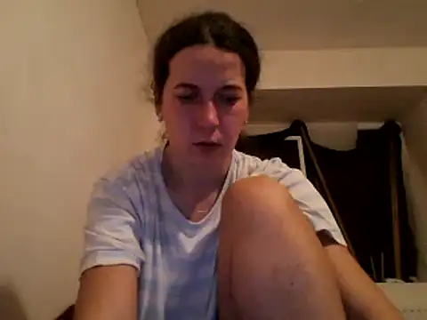 Snapshot of Tamilashaa chatting on February 2025 04:05:01 PM Tamilashaa online show from February 2025 04:05:01 PM