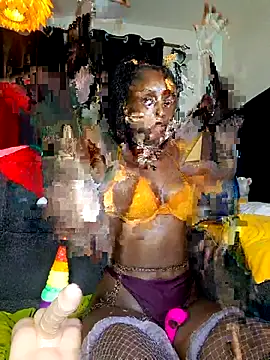 Snapshot of lynnkatrina chatting on December 2025 07:55:01 PM lynnkatrina online show from December 2025 07:55:01 PM